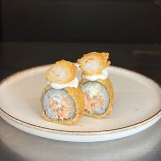 57) Hot Shrimp Filadélfia (4 pçs)