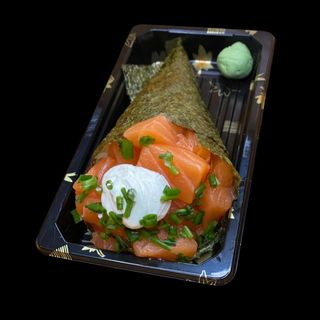 64) Temaki de salmão Filadélfia (1 un)