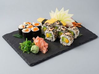 Combinado vegan menu 1: 10 peças
