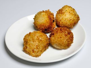 Hot Sushi Ball (4 Peças)