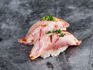 Niguiri Atum Braseado