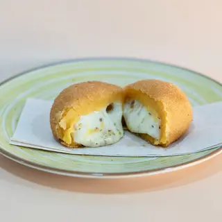 Bolinha de Queijo