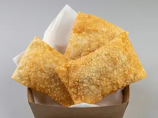 Pastel Queijo
