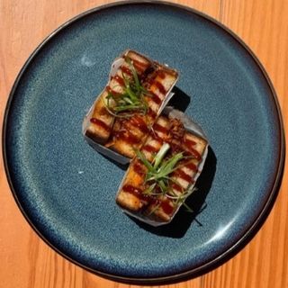 Prego japonês omnívoro