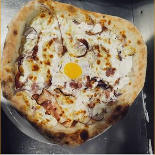 Pizza Carbonara 