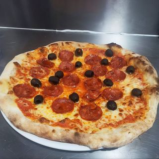 Pizza Capricciosa 