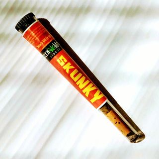 Preroll de HHC Skunky