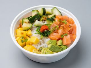 Poke Bowl de Salmão