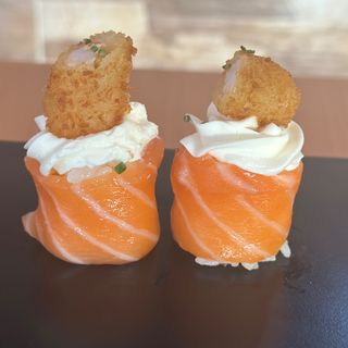 Gunkan 6 pcs com Philadelphia e camarao