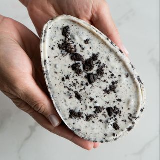 Ovo trufado chocolate branco, Oreo & Nutella