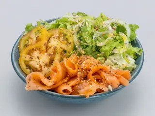 Salada de Salmão