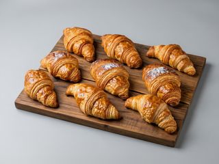 Croissant Francês de Manteiga Simples