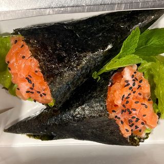 65. TEMAKI SALMÃO 2peças