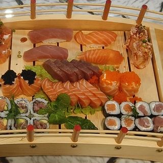 105.SUSHI MIX XL 46 peças