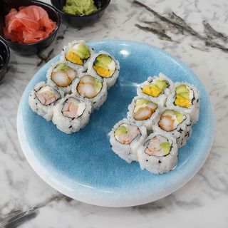 77. Sushi Combinado 16 pecas (B)