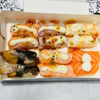 1011. SUSHI COMBINADO 11