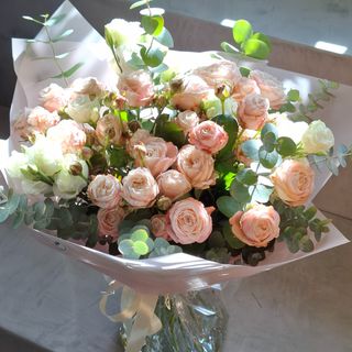 Bouquet roses spray