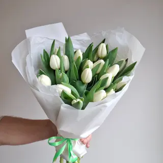Bouquet tulips 20