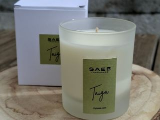 Vela artesanal aromatico "Taiga" 35h