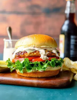 Special Grilled Chicken Burger