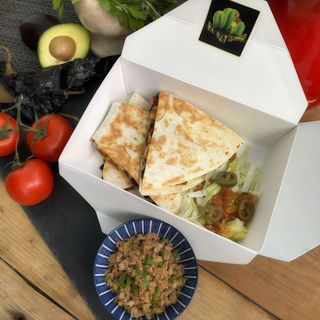 Quesadilla de Carne de Porco Picada
