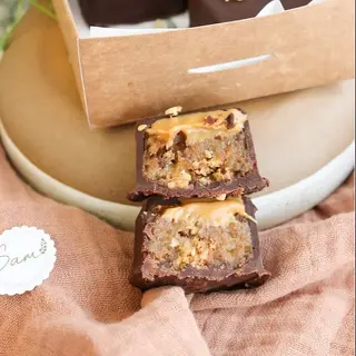 4 Bombons Tentação de Amendoim c/chocolate Stevia