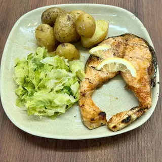 Salmão na brasa