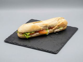 Baguete de pasta de frango pequena