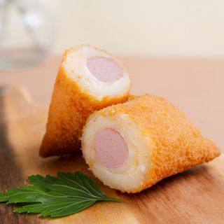 Enrolado Salsicha e Queijo