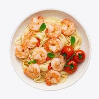 Shrimp Pasta + Cola Lata 33c