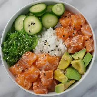 Healthy poke bowl