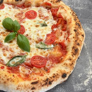 Pizza Caprise