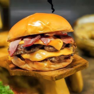 Double Cheddar Bacon