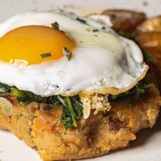 Alheira Vegetariana com Ovo