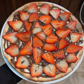 Nutela e Morango 22cm