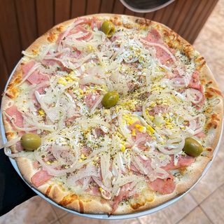 Portuguesa (serve duas pessoas) 30cm