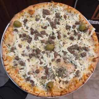 Novilho aos 4 queijos 30cm 8 fatias 