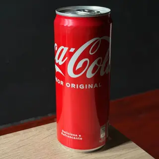 Coca cola lata