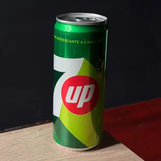 7Up lata