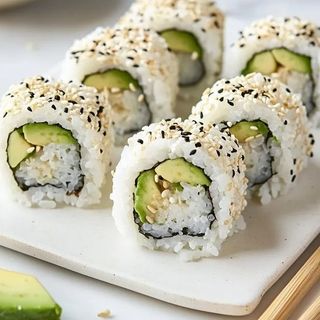ATUM AVOCADO uramaki