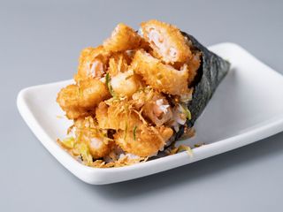Camarao temaki