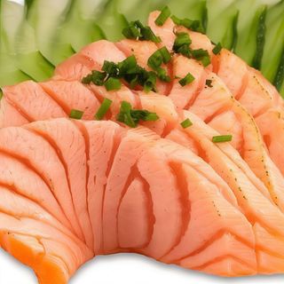 Salmon brasado shashimi