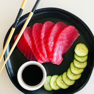 Tuna Shashimi