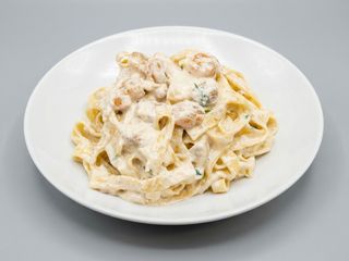 Tagliatelle Di tonnarelli alla Camarão