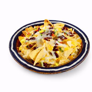 Cheesy bean nachos