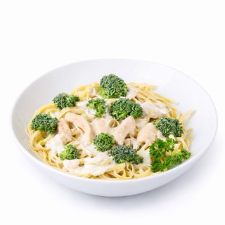 Chicken Alfredo Crème with Broccoli