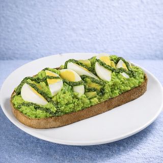 Avo & Eggs Toast