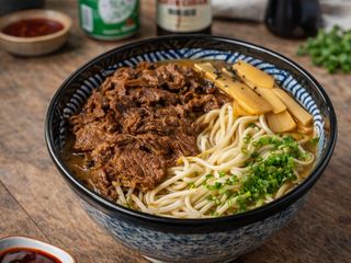 Ramen de carne com miso