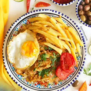 Prato Kefteji (Plato Clássico Tunisino com Pimentos)