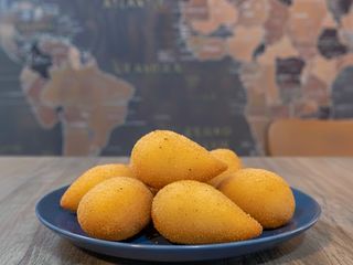 COXINHA DE FRANGO